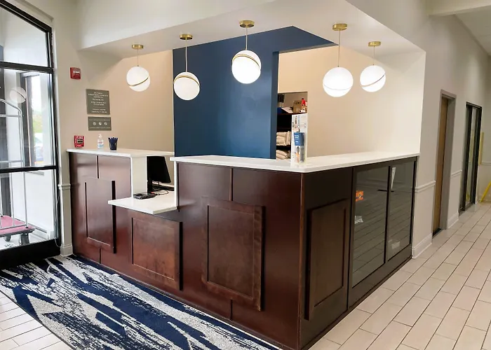 Hotel Comfort & Mundelein-vernon Hills Mundelein