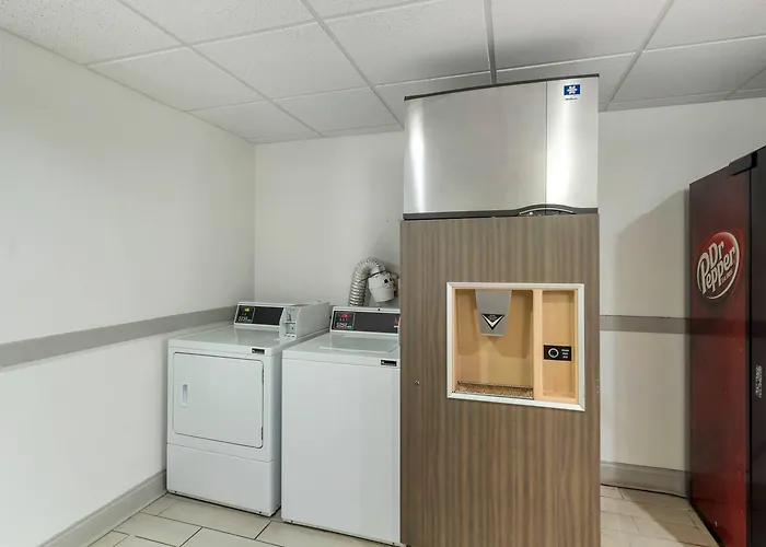Hotel Comfort & Mundelein-vernon Hills