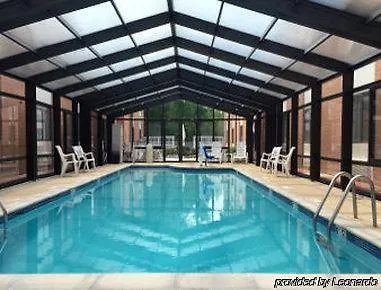 Comfort & Mundelein-vernon Hills 4*